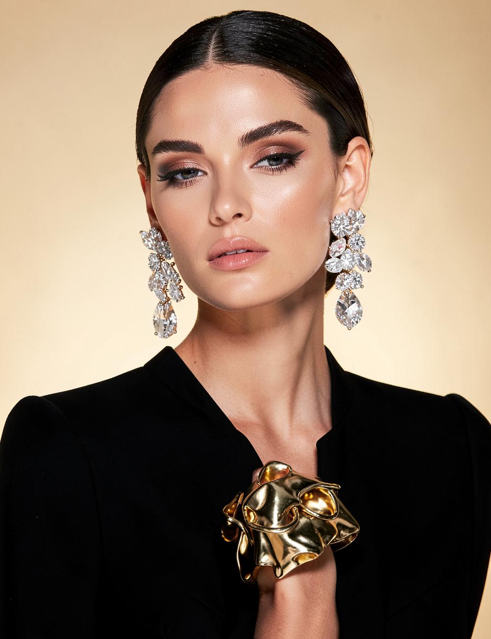 Community styling BLING ADDICTION jewelry